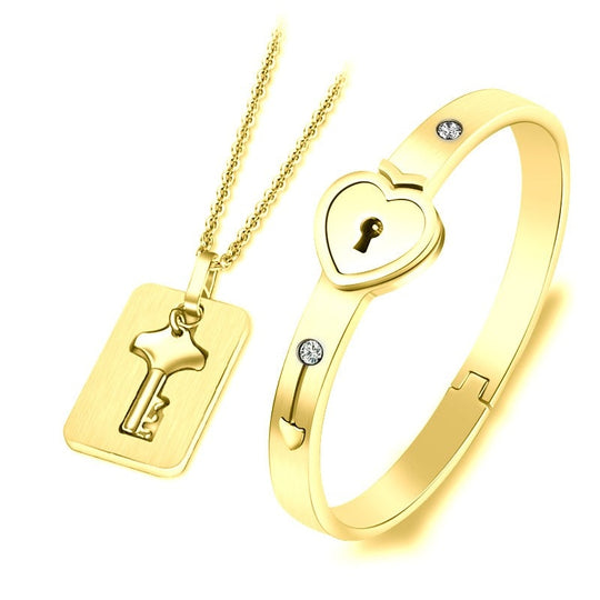 Armband och halsband med låsnyckel