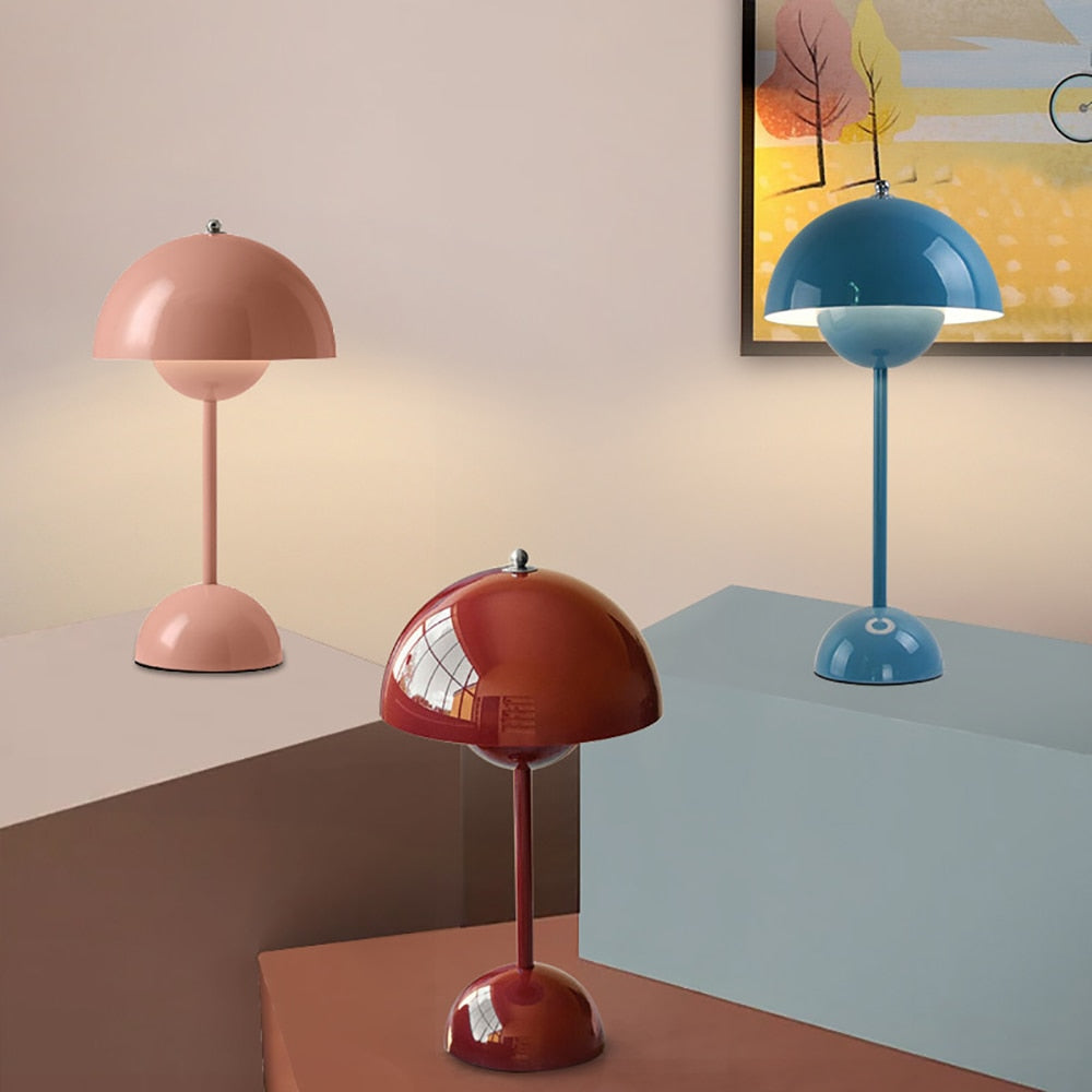 Uppladdningsbar bordslampa med svamp