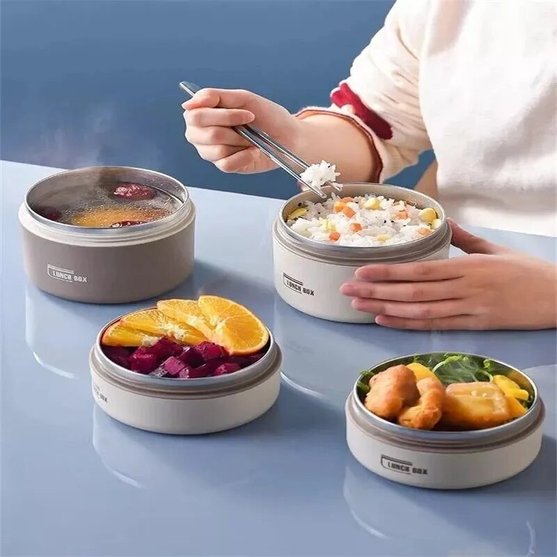Transportabel isolerad lunchbehållaruppsättning