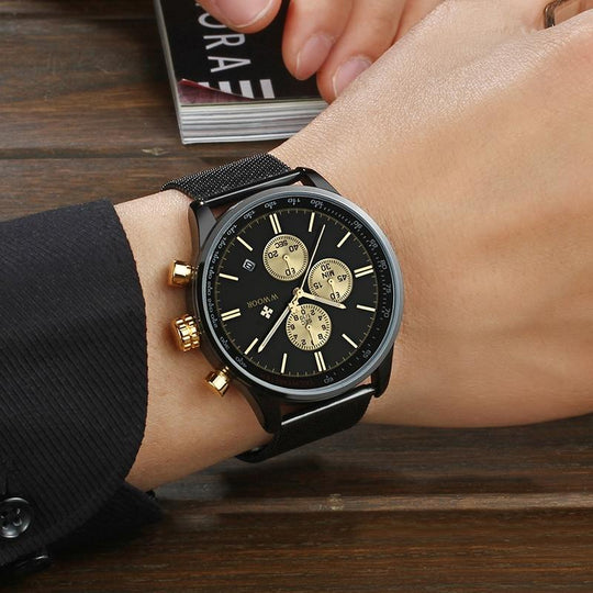 Ultra-tunnt kronografiskt armbandsur
