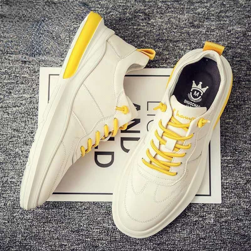 Sportliga män sneakers