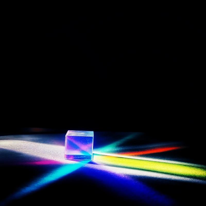 Optic Prism Cube