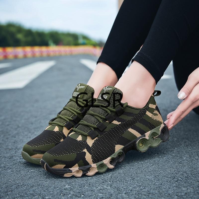 Camouflage andningsbara sneakers
