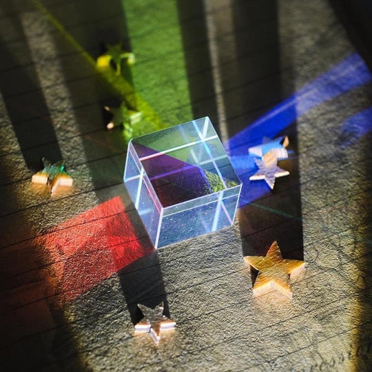 Optic Prism Cube