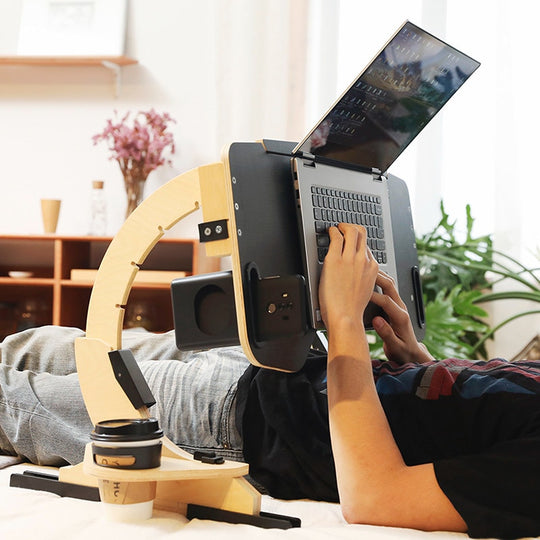 Justerbart laptopbord i trä
