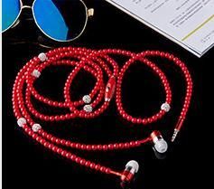 Pärlhalsband hörlurar