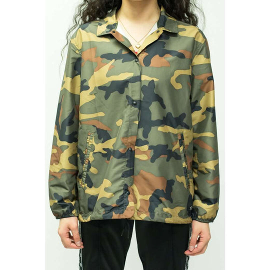 Camouflage vindskyddad jacka