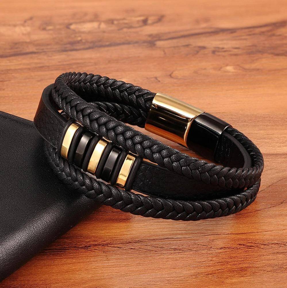 Snygga armband i äkta läder för män
